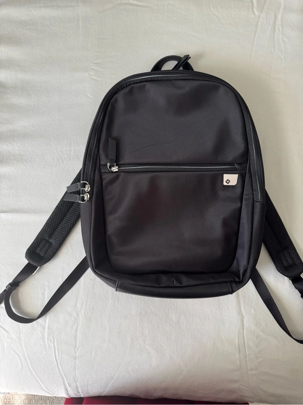 Samsonite Black Minimalist Backpack with Front Zip Pocket